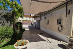 Ensemble-cour-et-portail